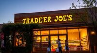 trader joe s operating hours